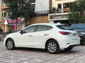 Bán Mazda 3 năm sản xuất 2018, màu trắng