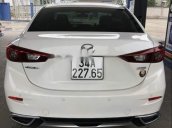 Cần bán gấp Mazda 3 năm sản xuất 2015, màu trắng, giá chỉ 576 triệu