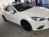 Cần bán gấp Mazda 3 năm sản xuất 2015, màu trắng, giá chỉ 576 triệu