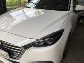 Cần bán gấp Mazda 3 2018, màu trắng, xe nhập, 640 triệu