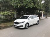 Cần bán xe Kia Sedona đời 2016, màu trắng, xe gia đình