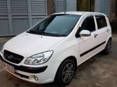 Cần bán Hyundai Getz 2010, màu trắng, nhập khẩu  