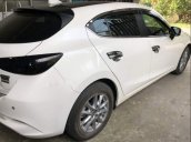 Cần bán gấp Mazda 3 2018, màu trắng, xe nhập, 640 triệu