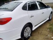 Bán Hyundai Avante sản xuất 2011, màu trắng, xe nhập