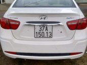 Bán Hyundai Avante sản xuất 2011, màu trắng, xe nhập