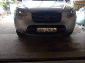 Cần bán gấp Hyundai Santa Fe đời 2008, màu bạc, xe gia đình 