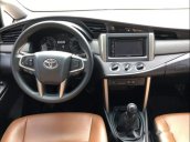 Bán Toyota Innova năm sản xuất 2017, xe gia đình