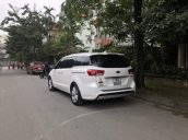 Cần bán xe Kia Sedona đời 2016, màu trắng, xe gia đình