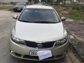 Bán xe Kia Forte đời 2012 số sàn, xe gia đình đi lại nên giữ gìn, ít tốn xăng