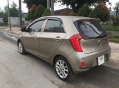 Bán xe Kia Morning (Picanto) đời 2013, màu vàng cát, số sàn