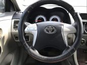 Cần bán gấp Toyota Corolla Altis 1.8 AT năm 2011, màu đen còn mới