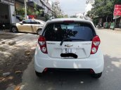 Cần bán Chevrolet Spark LTZ sản xuất 2014, màu trắng 