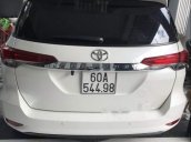 Cần bán xe Toyota Fortuner năm 2018, xe mới như xe hãng, chưa 1 vết trầy