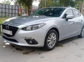 Cần bán Mazda 3 đời 2017, màu bạc, giá tốt