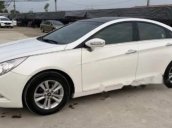 Bán ô tô Hyundai Sonata Y20 năm 2010, màu trắng, xe nhập chính chủ