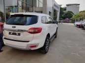 Cần bán lại xe Ford Everest Titanium sản xuất năm 2018, màu trắng, nhập khẩu