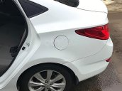 Bán Hyundai Accent sản xuất năm 2013, màu trắng, nhập khẩu như mới