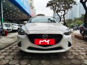 Cần bán Mazda 2 sản xuất năm 2016, màu trắng