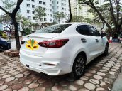 Cần bán Mazda 2 sản xuất năm 2016, màu trắng