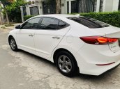 Hyundai Elantra 1.6 MT GLS sản xuất 2017, màu trắng, trả trước 185tr nhận xe