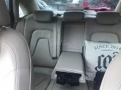 Bán Audi A4 SX 2010, đăng ký lần đầu 9/2011, màu trắng, nội thất nâu, ghế da màu kem sang trọng, biển đẹp Hà Nội