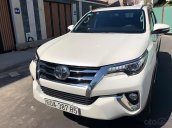 Bán Toyota Fortuner 2.7V 4x4 AT sản xuất 2017, màu trắng, nhập khẩu nguyên chiếc, đã đi 20000 km