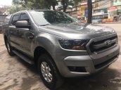 Bán gấp Ford Ranger XLS 2017 số sàn, màu xám đất, đẹp như mới