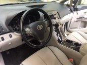 Cần bán lại xe Toyota Venza đời 2009, màu bạc, xe nhập