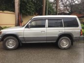 Cần bán Mitsubishi Pajero 2001, màu bạc