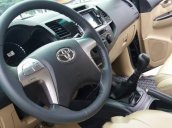 Bán Toyota Fortuner sản xuất 2015, màu đen, giá 820tr