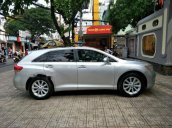 Cần bán lại xe Toyota Venza đời 2009, màu bạc, xe nhập