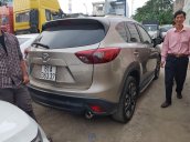 Cần bán thanh lý Mazda CX 5 2.0 đăng ký 2017, màu kem (be) mới 95%, giá khởi điểm 684 triệu