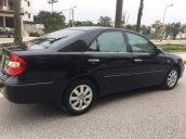 Cần bán gấp Toyota Camry đời 2002, màu đen