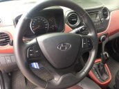 Cần bán lại xe Hyundai Grand i10 đời 2016, màu trắng, nhập khẩu số tự động, giá chỉ 379 triệu