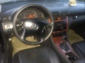 Cần bán xe Mercedes C200 đời 2003, màu đen, nhập khẩu, 167 triệu