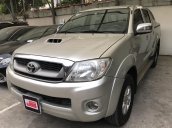 Bán Toyota Hilux 3.0G máy dầu, số sàn, 2 cầu. Xe 1 chủ từ đầu. LH: 0906907338