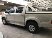 Bán Toyota Hilux 3.0G máy dầu, số sàn, 2 cầu. Xe 1 chủ từ đầu. LH: 0906907338