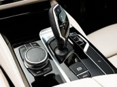 [Nhận đặt cọc] xe BMW 520i, đủ màu, hỗ trợ vay ngân hàng 80%. LH: 0978877754