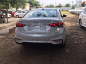 Hyundai Accent màu trắng số sàn xe giao ngay, hỗ trợ vay 85%, lãi suất ưu đãi. LH: 0903175312