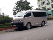 Cần bán gấp Toyota Hiace đời 2006, màu bạc chính chủ, giá tốt