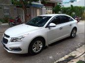 Bán ô tô Chevrolet Cruze đời 2017, màu trắng, xe gia đình