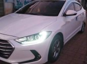 Bán Hyundai Elantra 1.6 GLS 2017, màu trắng, giá chỉ 557 triệu