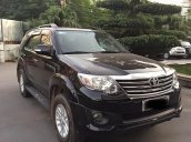 Bán xe Fortuner màu đen, đời 2014, 1 cầu, máy xăng, số tự động