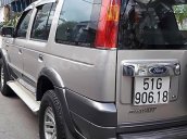 Bán Ford Everest giấy tờ chính chủ, bốn lốp đã thay mới, nước sơn zin 100%