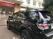 Bán Fortuner V sản xuất 2015, số tự động 1 cầu, màu đen, tư nhân chỉnh chủ mua từ mới, xe đã chạy chuẩn 4 vạn km