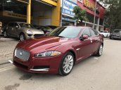 Cần bán Jaguar XF màu đỏ model 2014, xe nhập, giá tốt