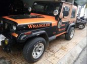 Cần bán gấp Jeep Wrangler sản xuất năm 1996, hai màu, xe nhập chính chủ