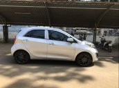 Bán Kia Picanto đời 2013, màu bạc, nhập khẩu nguyên chiếc xe gia đình, giá 265tr