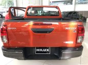 Bán xe Toyota Hilux 2.4E năm sản xuất 2018, màu đỏ, nhập khẩu