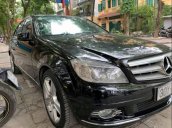 Cần bán Mercedes C300 AT đời 2011, màu đen, 635 triệu